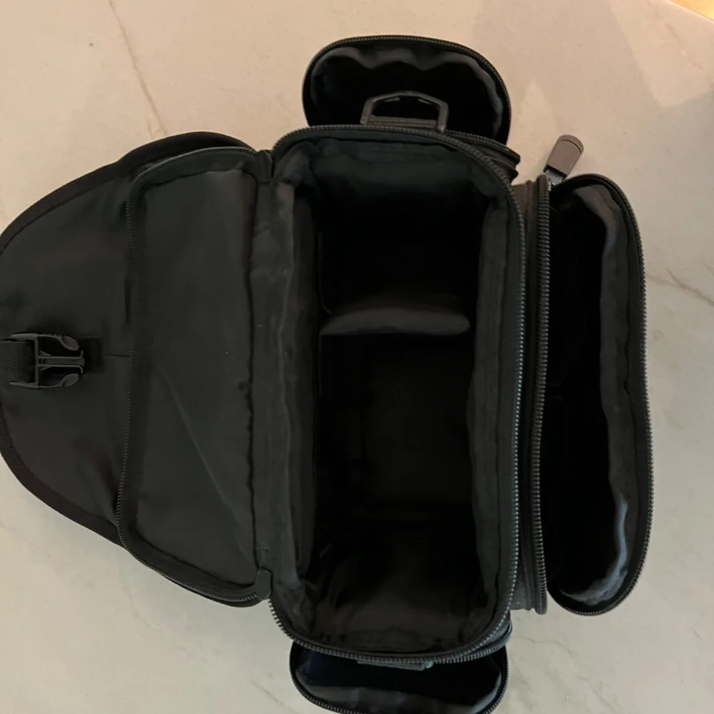 Tamrac Black Canvas camera case